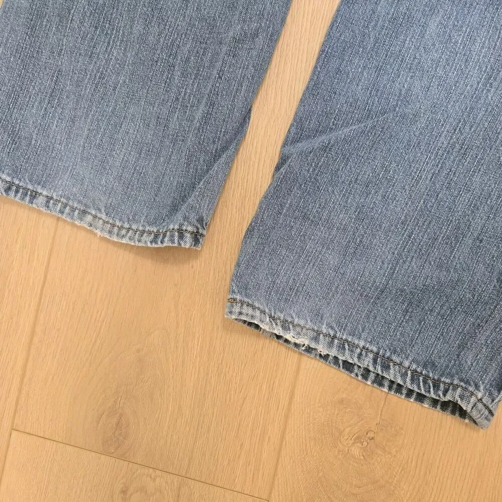 Levi's 559 Relaxed Straight Fit Jeans sz 38x32 Medium Wash Denim 100% Cotton